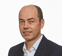 Dipl.-Ing. (FH) Michael Binder, Geschäftsführer und Mitarbeiter Vertrieb der Binder Fördertechnik. Dipl.-Ing. (FH) Michael Binder, Geschäftsführer und Mitarbeiter Vertrieb der Binder Fördertechnik.