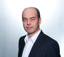 Dipl.-Ing. (FH) Michael Binder, Geschäftsführer und Mitarbeiter Vertrieb der Binder Fördertechnik. Dipl.-Ing. (FH) Michael Binder, Geschäftsführer und Ansprechpartner Vertrieb der Binder Fördertechnik.